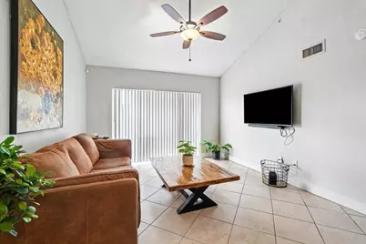2620 S University Drive #309, Davie, FL 33328 - Photo 9