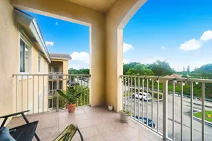 2620 S University Dr, Davie, FL 33328 - Photo 11