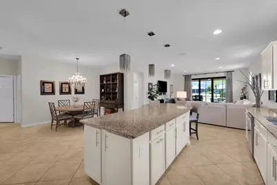5040 Pendelton Square, Vero Beach, FL 32967 - Photo 9