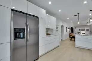 16000 W Bay Dr, Jupiter, FL 33477 - Photo 19