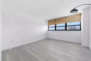 5600 N Flagler Dr, West Palm Beach, FL 33407 - Photo 11