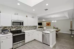9857 Summerbrook Terrace, Boynton Beach, FL 33437 - Photo 13