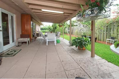 98 Seminole Lane, Boca Raton, FL 33487 - Photo 15