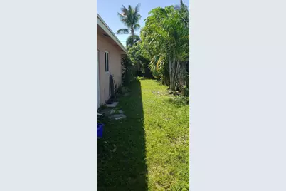 98 Seminole Lane, Boca Raton, FL 33487 - Photo 27