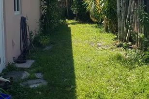 98 Seminole Ln, Boca Raton, FL 33487 - Photo 27
