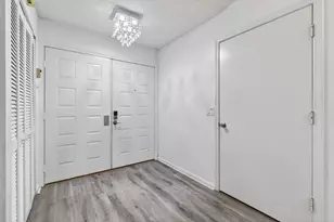 13289 Touchstone Pl, Palm Beach Gardens, FL 33418 - Photo 9