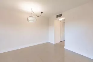 4302 Martinique Cir, Coconut Creek, FL 33066 - Photo 13