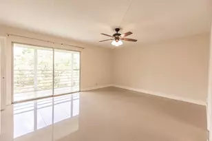 4302 Martinique Cir, Coconut Creek, FL 33066 - Photo 9