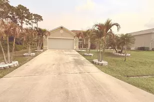 1613 SW Whipple Ave, Port Saint Lucie, FL 34953 - Photo 3