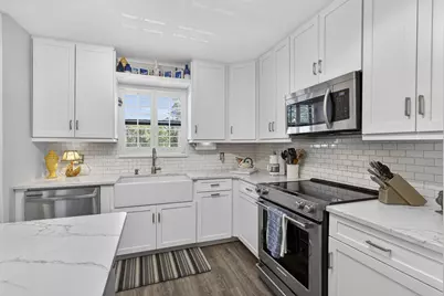 327 Southwind Drive #203, North Palm Beach, FL 33408 - Photo 9