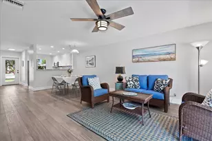 178 Lake Susan Ln, West Palm Beach, FL 33411 - Photo 11