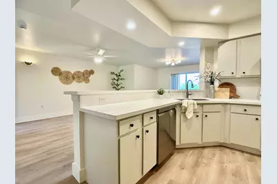 700 Scotia Drive #305, Hypoluxo, FL 33462 - Photo 3