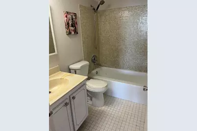 505 Spencer Drive #410, West Palm Beach, FL 33409 - Photo 5