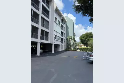 505 Spencer Drive #410, West Palm Beach, FL 33409 - Photo 11