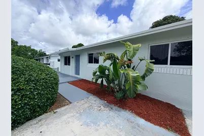 2811 NW 8th Street, Pompano Beach, FL 33069 - Photo 1