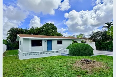 2811 NW 8th Street, Pompano Beach, FL 33069 - Photo 1