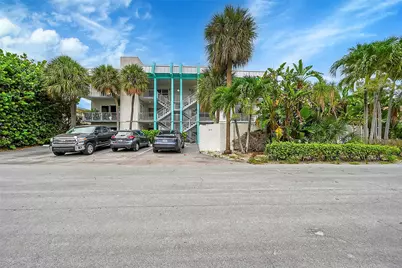 2715 NE 49th Street, Fort Lauderdale, FL 33308 - Photo 1