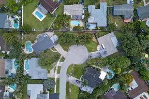 2740 NW 9th Ln, Wilton Manors, FL 33311 - Photo 43