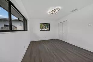 2740 NW 9th Ln, Wilton Manors, FL 33311 - Photo 19