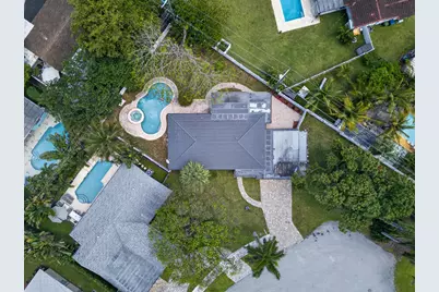 2740 NW 9th Lane, Wilton Manors, FL 33311 - Photo 47