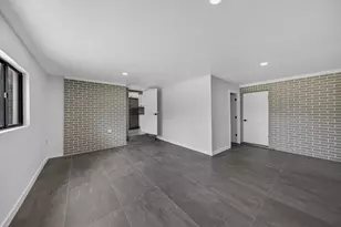 2740 NW 9th Ln, Wilton Manors, FL 33311 - Photo 13