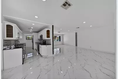 2740 NW 9th Lane, Wilton Manors, FL 33311 - Photo 21