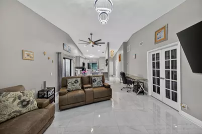 1036 E Lakes Drive, Pompano Beach, FL 33064 - Photo 5