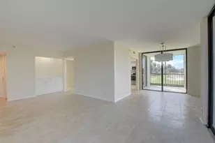 6797 Willow Wood Dr, Boca Raton, FL 33434 - Photo 5