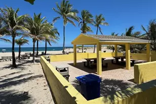 2020 Terra Mar Dr, Pompano Beach, FL 33062 - Photo 5
