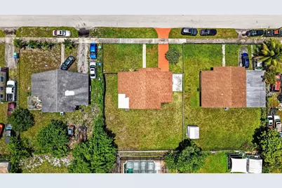 20131 NW 14th Place, Miami Gardens, FL 33169 - Photo 3