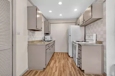 20131 NW 14th Place, Miami Gardens, FL 33169 - Photo 9