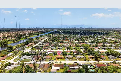 20131 NW 14th Place, Miami Gardens, FL 33169 - Photo 47
