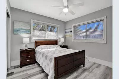 708 NE 24th Avenue, Pompano Beach, FL 33062 - Photo 17
