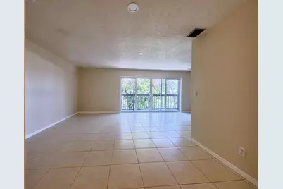 1180 Carlton Court #207, Fort Pierce, FL 34949 - Photo 3