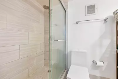 250 Jacaranda Drive #308, Plantation, FL 33324 - Photo 11
