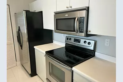 3020 NE 32nd Avenue #620, Fort Lauderdale, FL 33308 - Photo 9