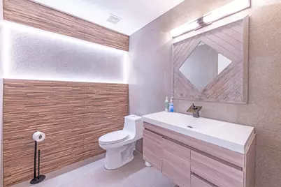 1501 NE 4th Avenue, Fort Lauderdale, FL 33304 - Photo 9