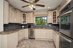 9708 Erica Ct, Boca Raton, FL 33496 - Photo 27