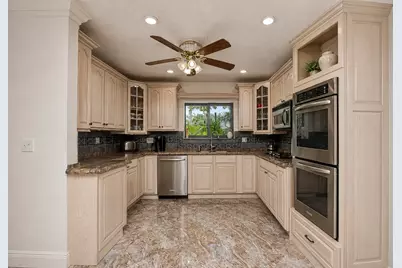 9708 Erica Court, Boca Raton, FL 33496 - Photo 23