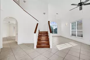 10902 Tamoron Ln, Boca Raton, FL 33498 - Photo 5