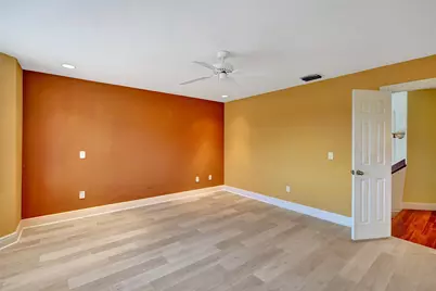 10902 Tamoron Lane, Boca Raton, FL 33498 - Photo 33