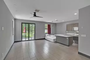 5902 NW 46th Ln, Tamarac, FL 33319 - Photo 3