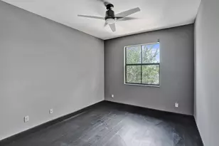 5902 NW 46th Ln, Tamarac, FL 33319 - Photo 9