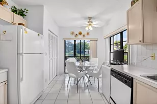3281 Jog Park Dr, Greenacres, FL 33467 - Photo 19