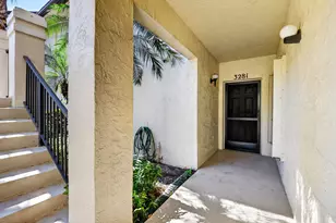 3281 Jog Park Dr, Greenacres, FL 33467 - Photo 5