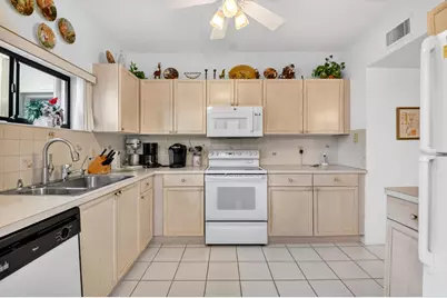 3281 Jog Park Drive, Greenacres, FL 33467 - Photo 17