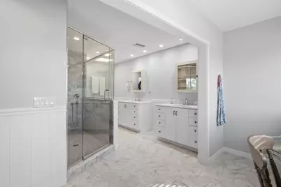 5662 SE Foxcross Place, Stuart, FL 34997 - Photo 35