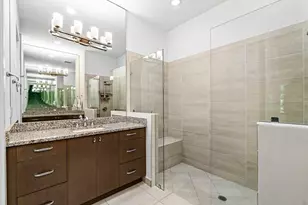 11401 Pointe Midtown Dr, Palm Beach Gardens, FL 33418 - Photo 17