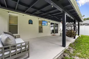 864 NW Waterlily Pl, Jensen Beach, FL 34957 - Photo 25