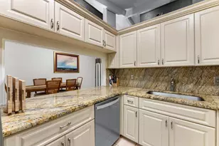 6886 Tiburon Cir, Boca Raton, FL 33433 - Photo 9